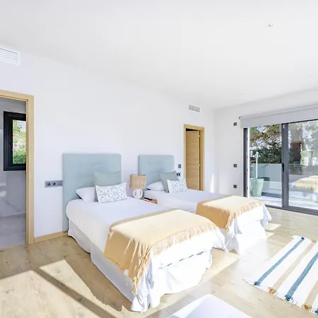 Villa Alegria By Kura Homes *