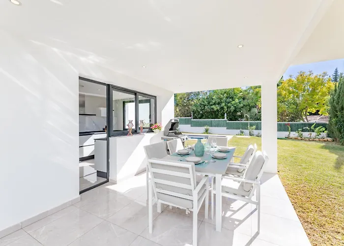 Villa Alegria By Kura Homes Marbella