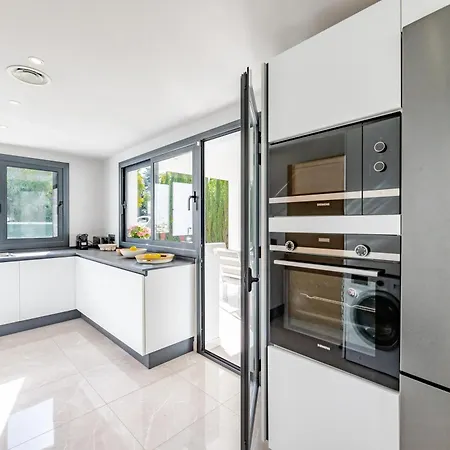 Alegria By Kura Homes * Марбелья