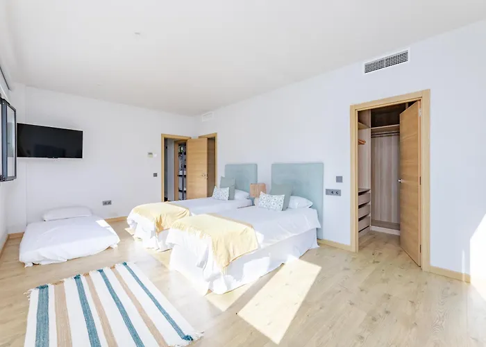 Willa Alegria By Kura Homes *